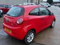 Używany Ford Ka Studio 69 KM (50 kW) 2013 Czerwony Hatchback