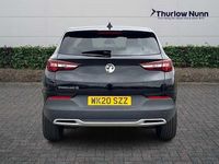 Used Vauxhall Grandland X SRi 130 HP (95 kW) 2020 Black SUV