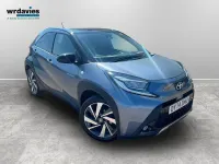 Used Toyota Aygo X 72 HP (52 kW) 2024 Persian salt/bi tone SUV