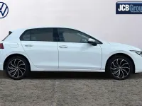 Used VW Golf VIII Life 147 HP (108 kW) 2020 White Hatchback