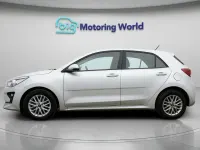 Used Kia Rio 84 HP (61 kW) 2022 Silver Hatchback