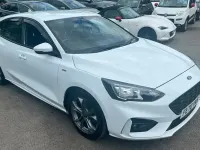 Used Ford Focus ST-Line 120 HP (88 kW) 2020 White Hatchback