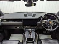 Used Porsche Cayenne S 441 HP (324 kW) 2022 SUV