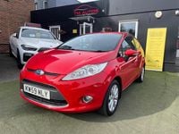 Used Ford Fiesta Zetec 82 HP (60 kW) 2010 Red Hatchback