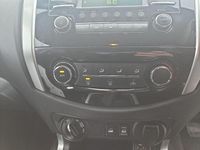 Used Nissan Navara Acenta 161 HP (118 kW) 2019 White Pickup