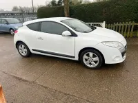 Used Renault Mégane Coupé Dynamique 2011 White Coupe