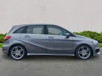 Usado Mercedes B200 AMG line 2017 Cinzento Monovolume