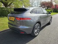 Second-hand Jaguar F-Pace R-Sport 180 CP (132 kW) 2017 Gri SUV