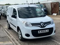 Used Renault Kangoo Business 95 HP (69 kW) 2019 White MPV
