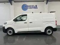 Used Peugeot Expert 120 HP (88 kW) 2020 White Van