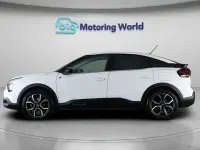 Begagnad Citroën e-C4 Shine 100 kW (136 HK) 2022 Halvkombi