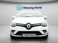 Used Renault Clio Iconic 90 HP (66 kW) 2019 White Hatchback
