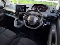 Used Peugeot Partner Premium 131 HP (96 kW) 2023 White MPV