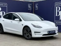 Używany Tesla Model 3 254 kW (346 KM) 2023 Biały Sedan/Limuzyna