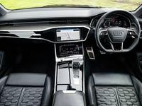 Usado Audi RS6 Advanced 600 CV (441 kW) 2020 Negro Familiar