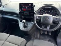 Usado Citroën Berlingo 100 HP (73 kW) 2023 Branco Monovolume