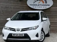 Used Toyota Auris Active 2014