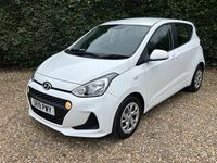 Used Hyundai i10 SE 67 HP (49 kW) 2019 White Hatchback