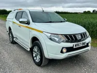 Used Mitsubishi L200 2017 White Pickup
