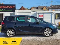Used Vauxhall Zafira SRi 2015 Green MPV
