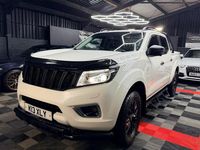 Used Nissan Navara 2018 White Pickup