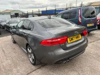 Używany Jaguar XE R-Sport 2017 Szary Sedan/Limuzyna