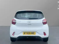 Used Hyundai i10 SE 67 HP (49 kW) 2020 White Hatchback