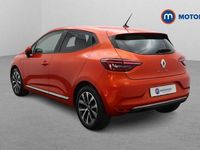 Used Renault Clio V Iconic 101 HP (74 kW) 2020 Orange Hatchback