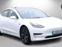 Used Tesla Model 3 Standard Range Plus 239 kW (325 HP) 2020 White Sedan