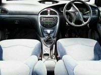 Used Citroën C5 110 HP (80 kW) 2004 Hatchback