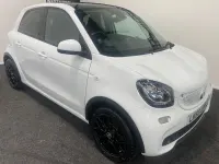 Used Smart ForFour 71 HP (52 kW) 2016 White Hatchback