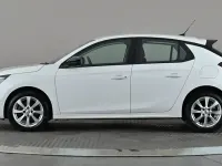 Used Vauxhall Corsa Design Edition 101 HP (74 kW) 2023 White Hatchback