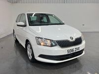 Used Skoda Fabia SE 90 HP (66 kW) 2016 White Hatchback