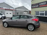 Used Ford Focus Titanium X 125 HP (91 kW) 2015 Brown Hatchback