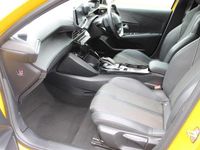 Used Peugeot e-208 GT 98 kW (134 HP) 2021 Yellow Hatchback