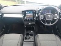 Used Volvo XC40 Core 163 HP (119 kW) 2024 White SUV