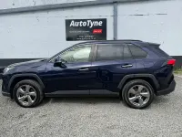 Used Toyota RAV4 Hybrid 222 HP (163 kW) 2019 Blue SUV