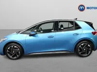 Used VW ID.3 Pure 125 kW (170 HP) 2025 Blue Hatchback