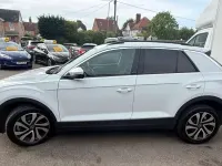 Used VW T-Roc Active 150 HP (110 kW) 2021 White SUV