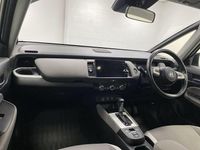 Begagnad Honda Jazz Hybrid 2022 Blå Halvkombi