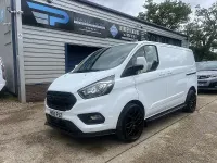 Used Ford Transit Custom Limited 130 HP (95 kW) 2023 White Van