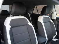 Used VW T-Roc SEL 115 HP (84 kW) 2019 White SUV