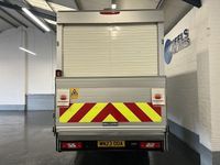 Usado Ford Transit 130 CV (95 kW) 2023 Blanco Descapotable