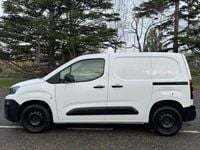 Used Peugeot Partner 131 HP (96 kW) 2021 White MPV