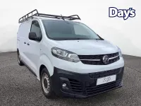 Used Vauxhall Vivaro 100 kW (136 HP) 2022 White MPV