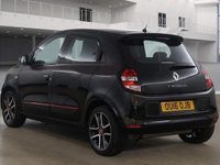 Used Renault Twingo Dynamique 90 HP (66 kW) 2016 Black Hatchback