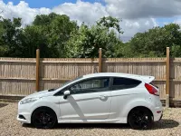 Used Ford Fiesta ST 2014 White Hatchback