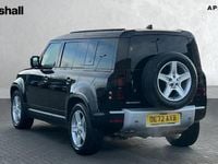 Used Land Rover Defender SE 300 HP (220 kW) 2022 Metallic  santorini black Estate