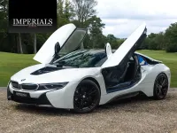 Used BMW i8 Comfort Edition 374 HP (275 kW) 2018 White Coupe