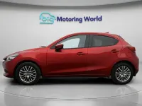 Second-hand Mazda 2 Inclusive 90 CP (66 kW) 2022 Roșu Hatchback